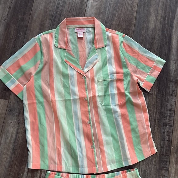 Tommy Bahama Pastel Stripes Pajama Set Small - Picture 2 of 5